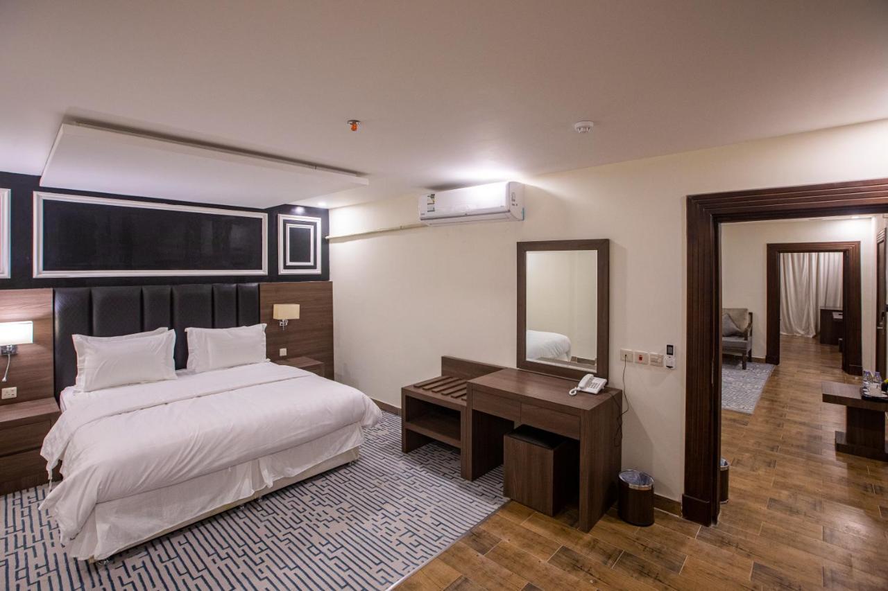 Olive Tree Hotel Tabuk Exterior photo
